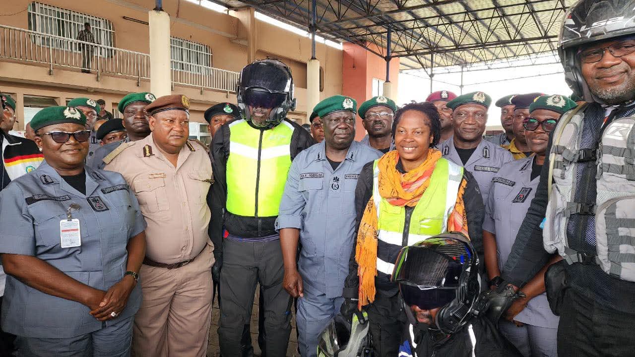 To Belgium And Back On Bike: Dafinone Salutes AC Akpevwe’s Courage, Says It’s Inspiration To Nigerian Women