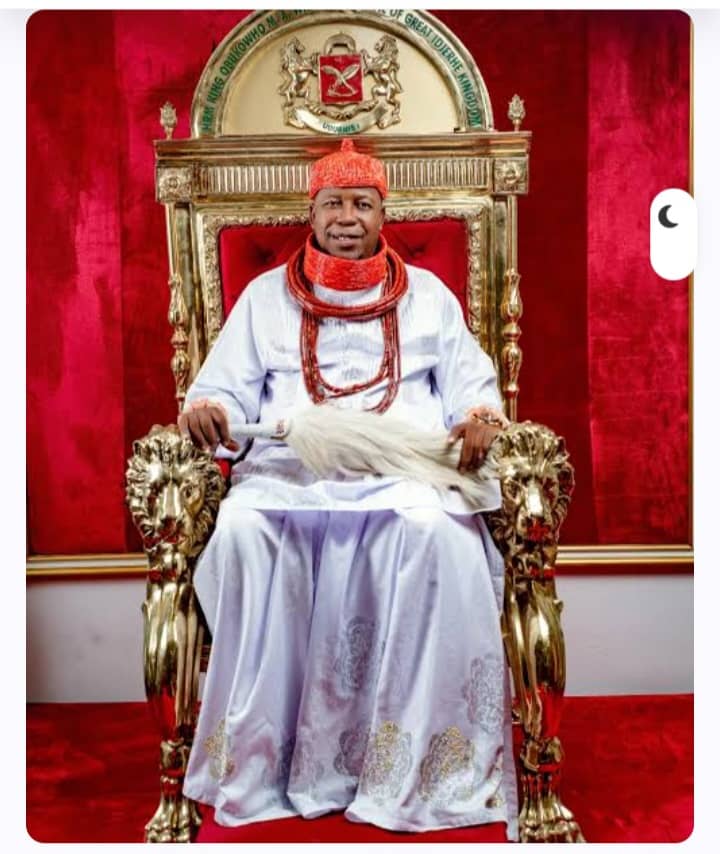 Senator Dafinone Hails Idjerhe Monarch, HRM Udurhie I As Royal Father Celebrates Double